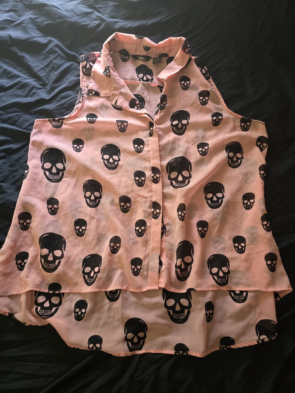 Sleeveless Hi-low Pink Skull Print Blouse